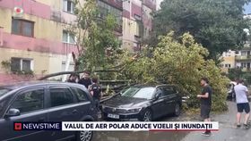 Valul de aer polar aduce vijelii și inundații. Bilanțul furtunilor: copaci doborâți și mașini distruse